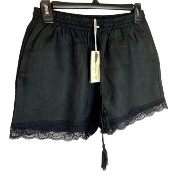 NWT Women's Gold Hawk Black linen with lace trimmed shorts XS - Picture 3 of 7